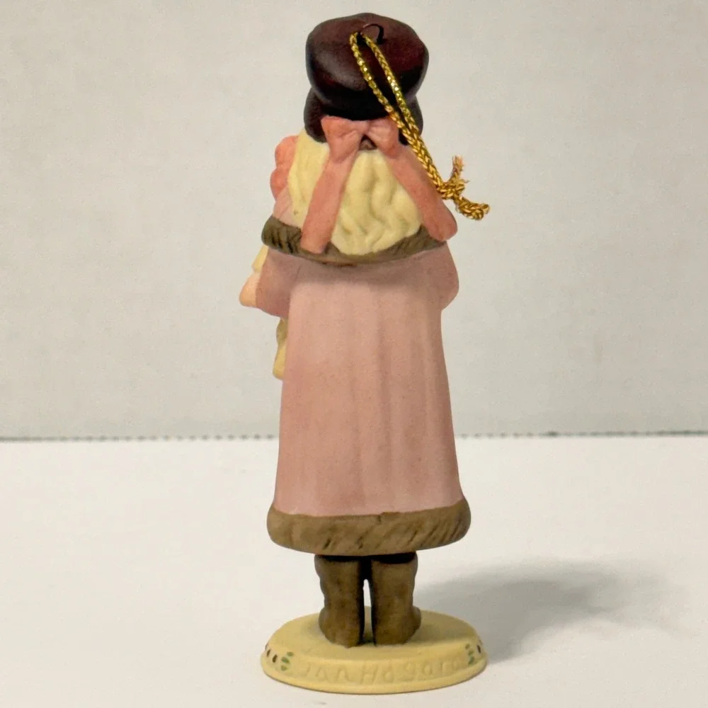 Jan Hagara Jill 1986 Year Edition Porcelain Ornament Figurine Royal Orleans Box